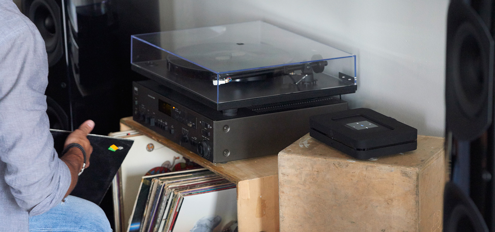 NODE2_stereo-turntable-wireless-features1